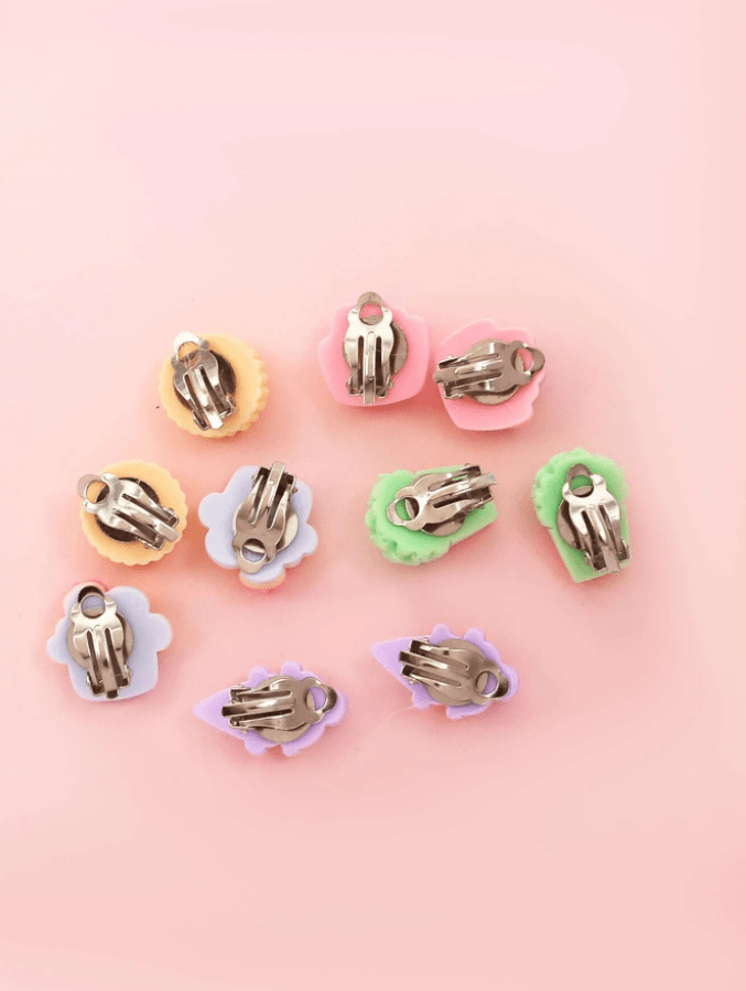 Adorbs cute ice cream ear cuffs/ear clips for girls.
